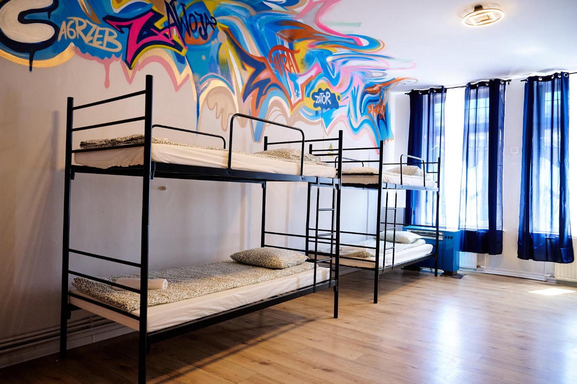 Hostel Graffiti Kraków Zewnętrze zdjęcie