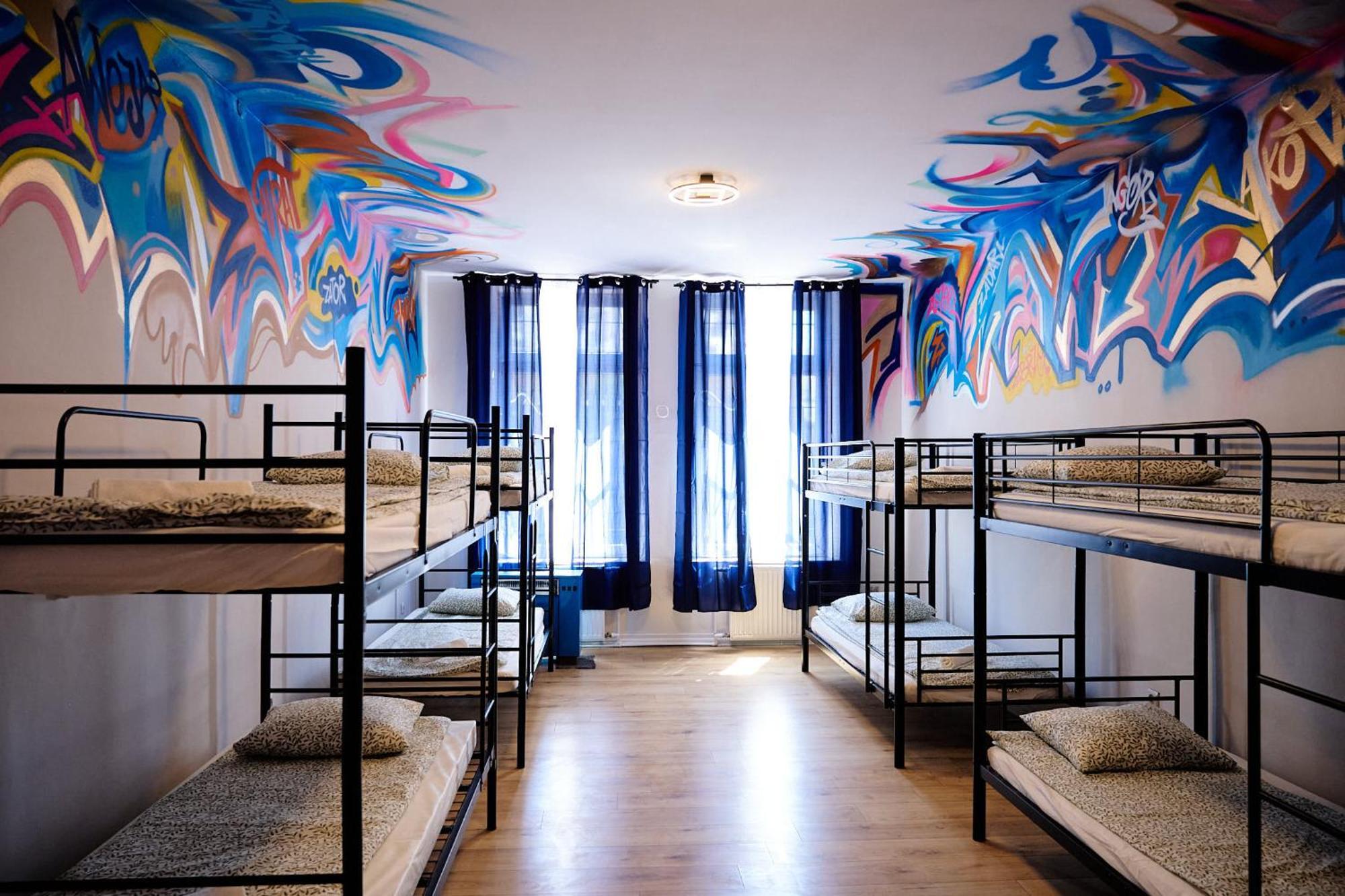 Hostel Graffiti Kraków Zewnętrze zdjęcie