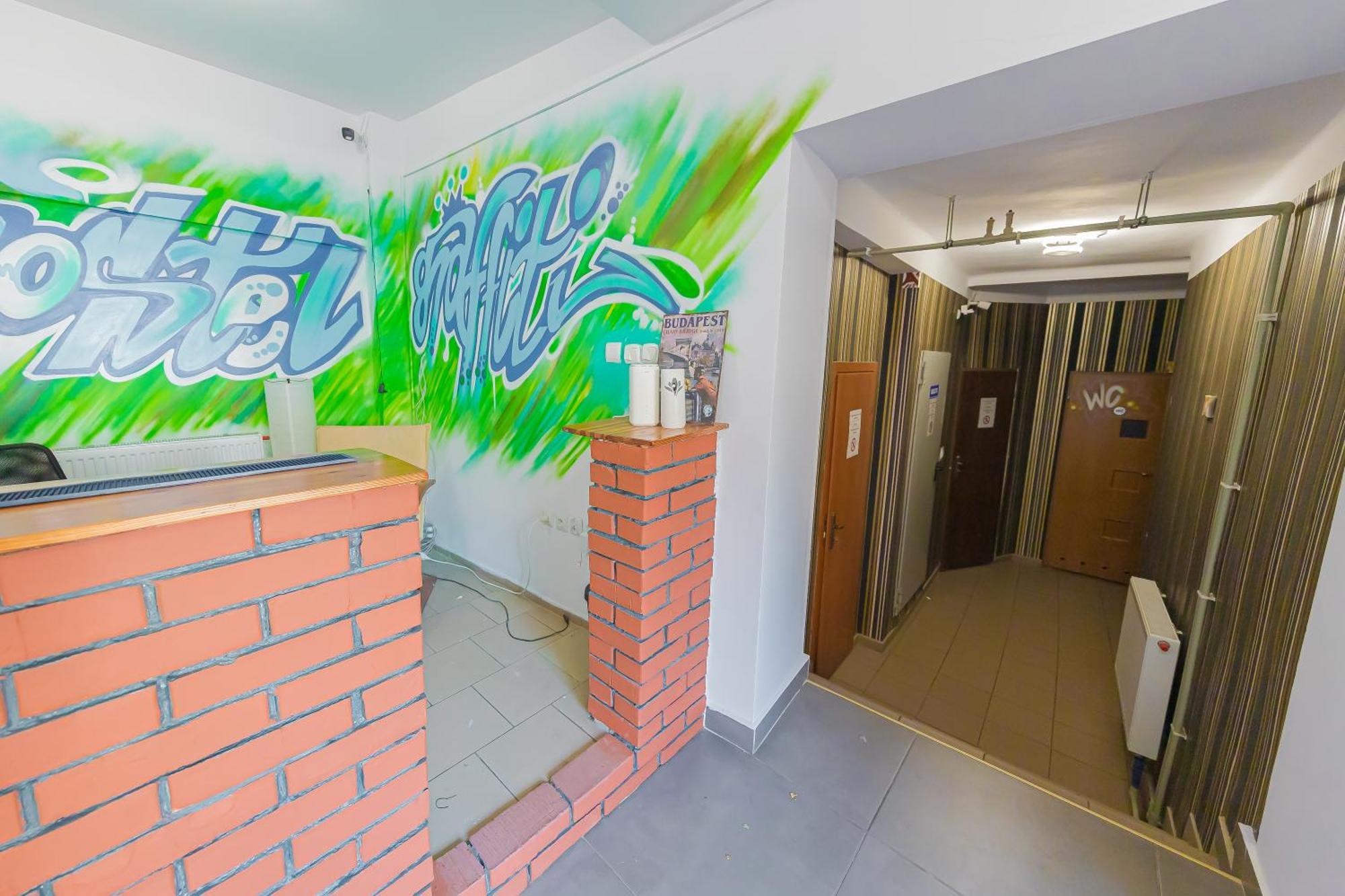 Hostel Graffiti Kraków Zewnętrze zdjęcie