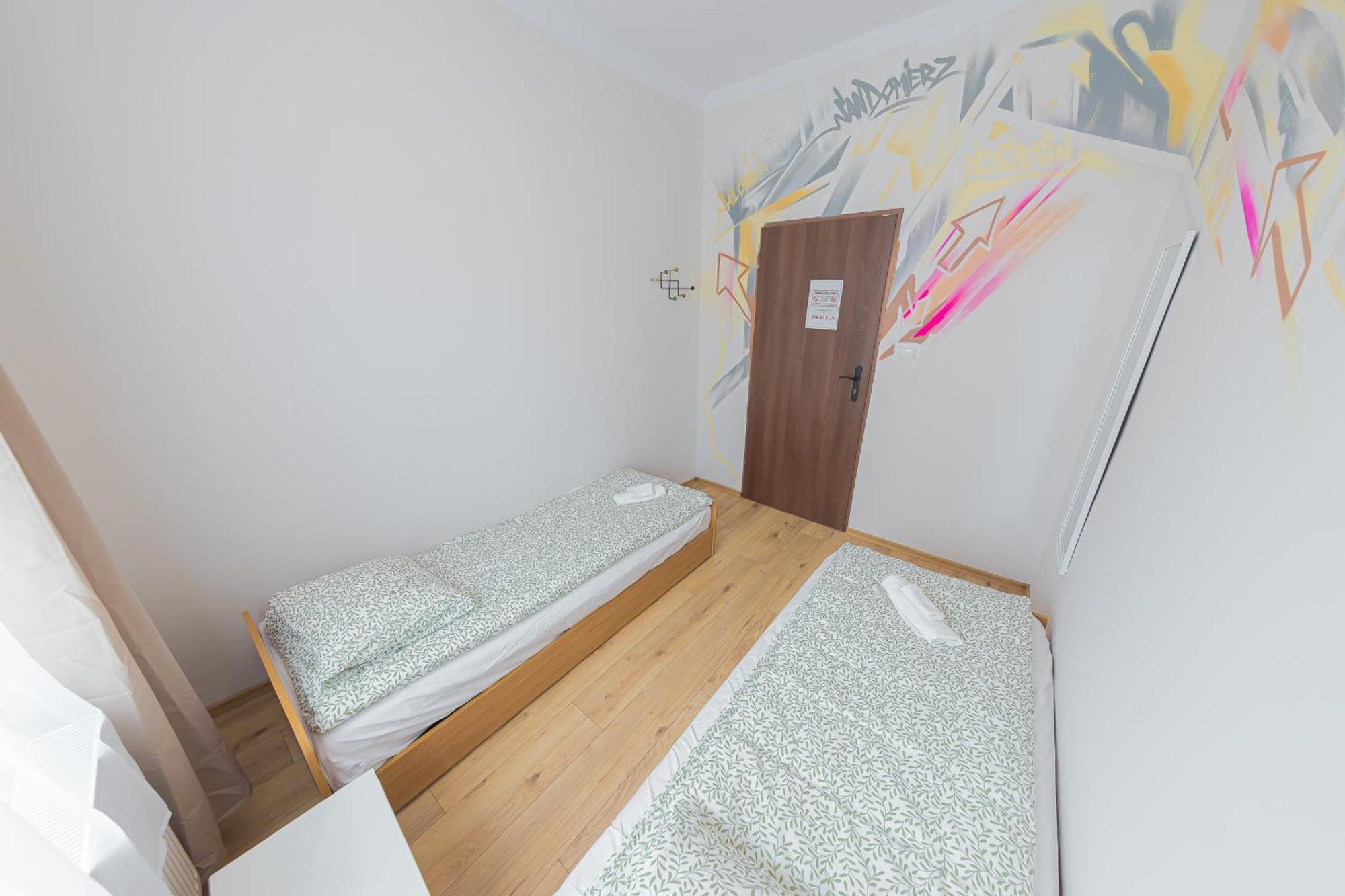 Hostel Graffiti Kraków Zewnętrze zdjęcie